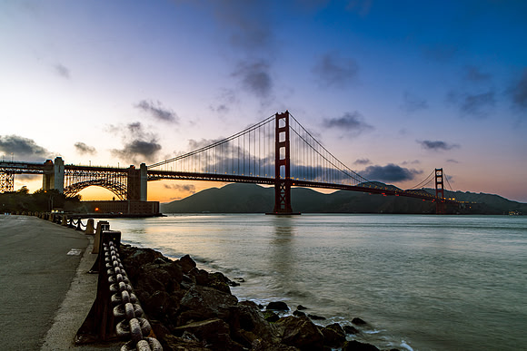 Golden Gate Bridge at dusk